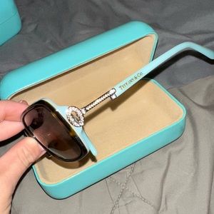 tiffany sun glasses with key design on side